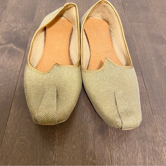 Men’s Handmade Traditional Indian Mojari Khussa Loafer Shoes Size 10-10.5 Gold - Picture 2 of 3